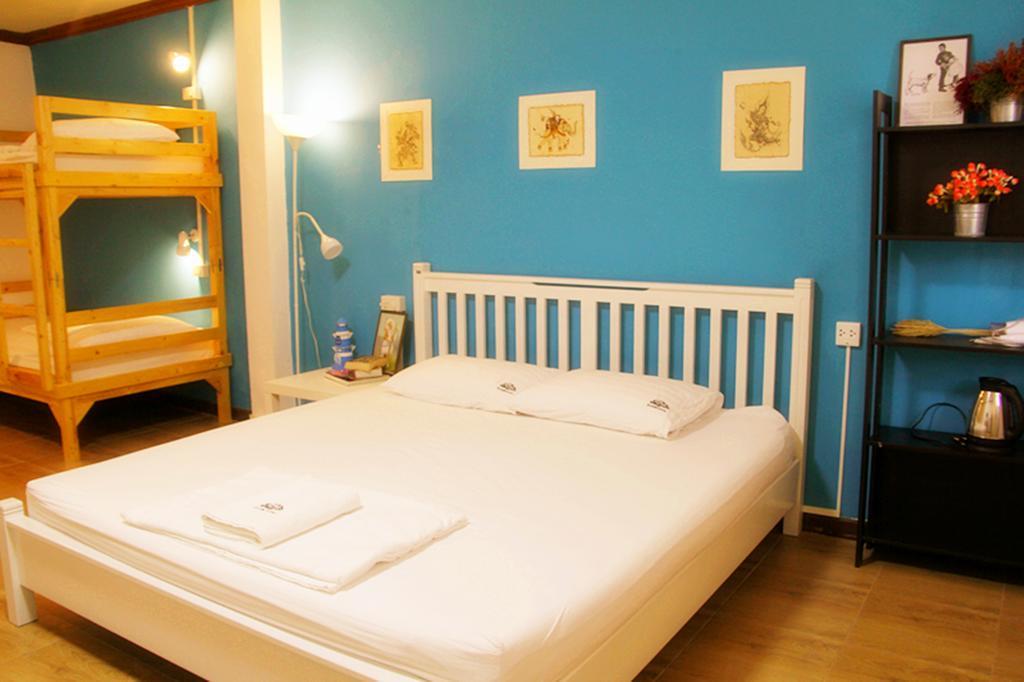 Tree Hostel Bangkok Dış mekan fotoğraf
