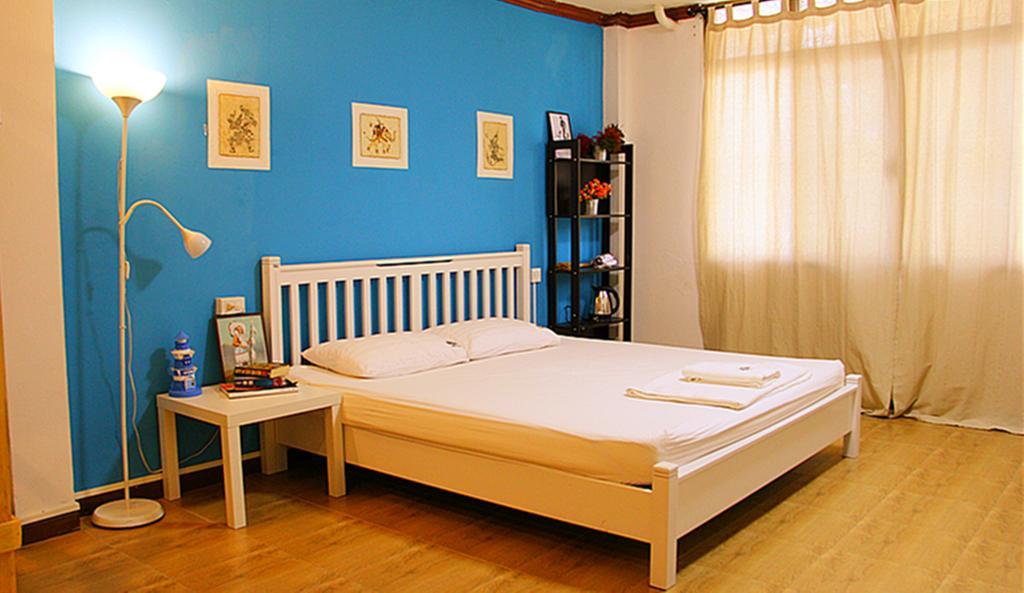 Tree Hostel Bangkok Dış mekan fotoğraf
